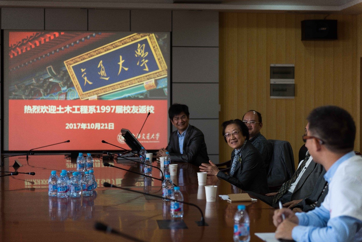 1509933881128329.jpg 1.jpg