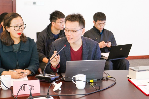 1555318964461817.jpeg 图4 樱花动漫
海上装备与系统研究所副所长王鸿东介绍中国智能船艇挑战赛“海上争锋”竞赛方案.JPEG